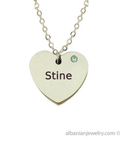 Heart necklace in silver with one name