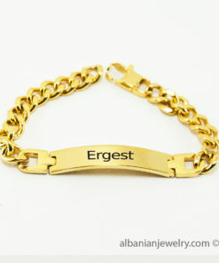 Bracelets with engraving